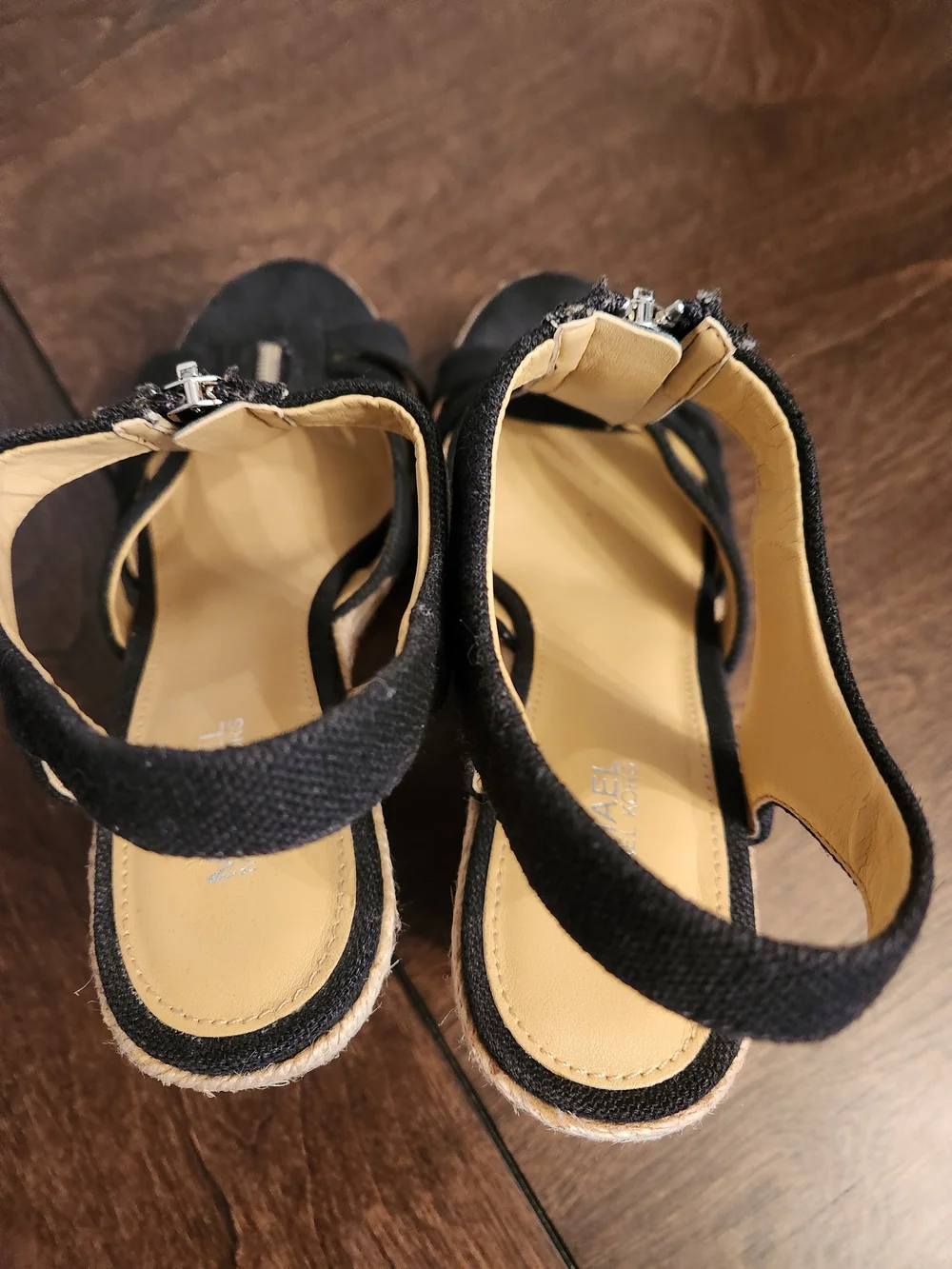 Michael Kors Women's Berkley Canvas Espadrille Wedge Sandal Size 7 Black - Picture 8 of 9